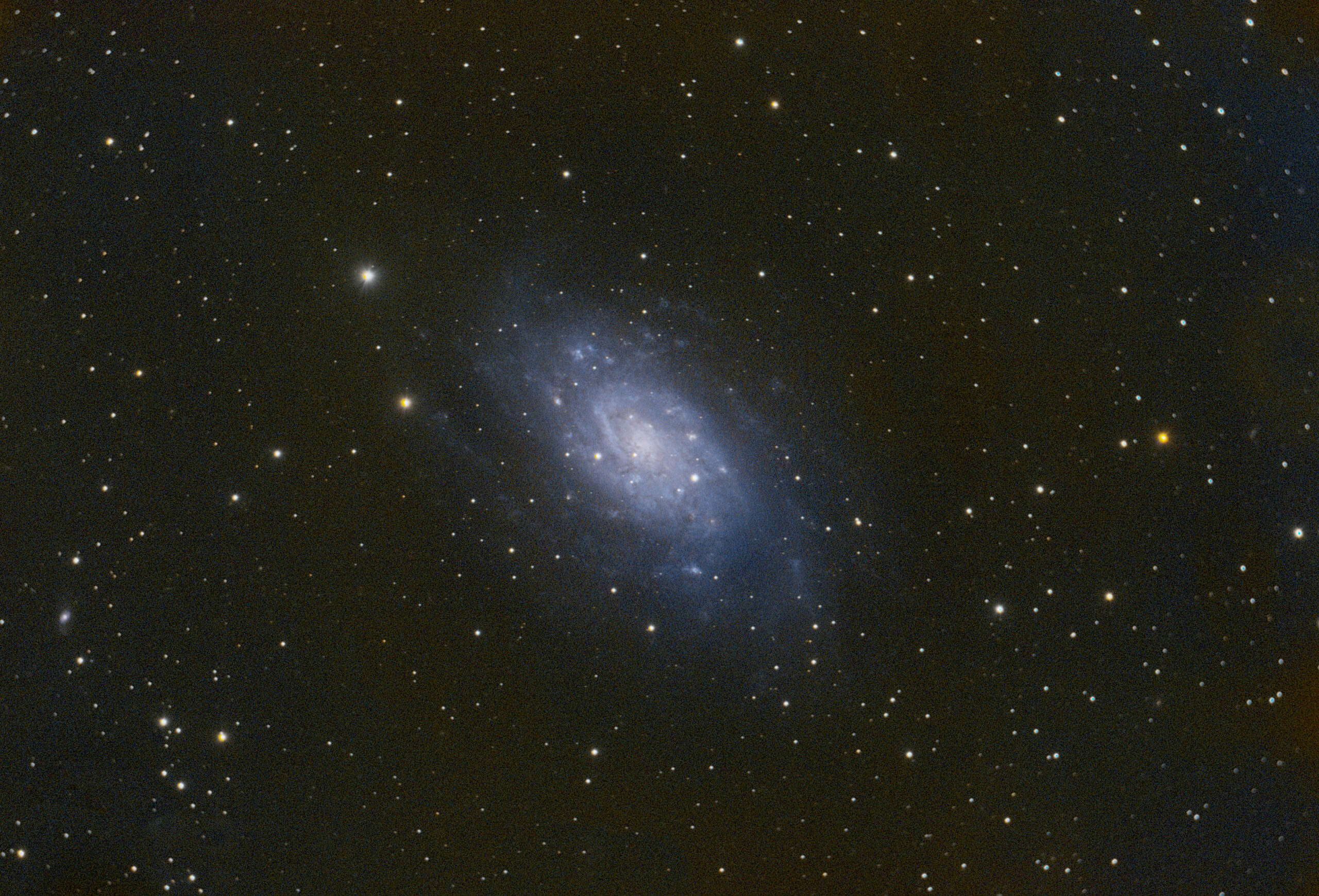You are currently viewing NGC  2403