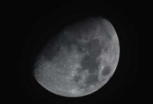 Lire la suite à propos de l’article Observation de la Lune le 22 novembre 2023